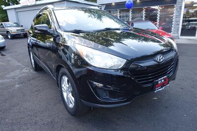 2011 Hyundai TUCSON GLS   - Photo 3 - Newark, NJ 07104