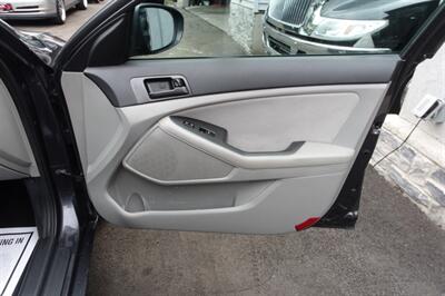 2011 Kia Optima LX   - Photo 15 - Newark, NJ 07104