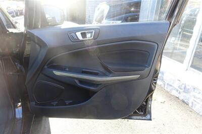 2018 Ford EcoSport SE   - Photo 15 - Newark, NJ 07104