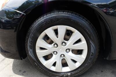 2012 Honda Civic LX   - Photo 24 - Newark, NJ 07104