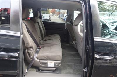 2017 Honda Odyssey EX   - Photo 15 - Newark, NJ 07104