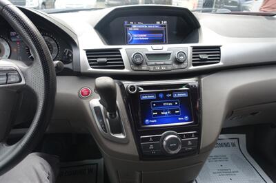 2017 Honda Odyssey EX   - Photo 18 - Newark, NJ 07104
