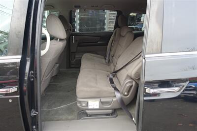 2017 Honda Odyssey EX   - Photo 11 - Newark, NJ 07104