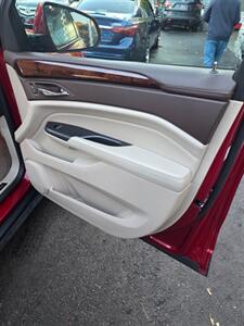 2014 Cadillac SRX Luxury Collection - Photo 15 - Newark, NJ 07104