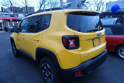 2017 Jeep Renegade Sport   - Photo 6 - Newark, NJ 07104