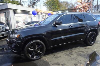 2015 Jeep Grand Cherokee Altitude   - Photo 32 - Newark, NJ 07104