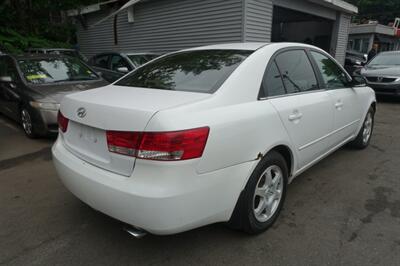 2006 Hyundai SONATA LX - Photo 6 - Newark, NJ 07104