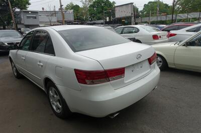 2006 Hyundai SONATA LX - Photo 5 - Newark, NJ 07104
