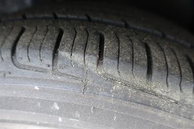 2006 Hyundai SONATA LX - Photo 24 - Newark, NJ 07104