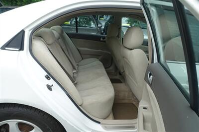 2006 Hyundai SONATA LX - Photo 16 - Newark, NJ 07104