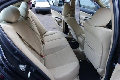 2012 Honda Accord LX   - Photo 16 - Newark, NJ 07104