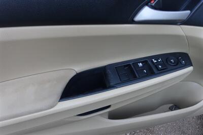 2012 Honda Accord LX   - Photo 18 - Newark, NJ 07104