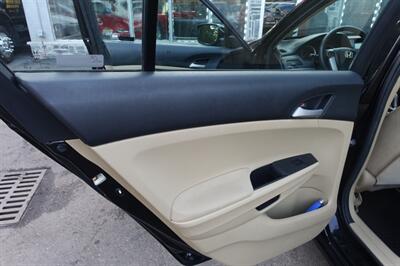 2012 Honda Accord LX   - Photo 12 - Newark, NJ 07104