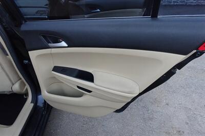 2012 Honda Accord LX   - Photo 17 - Newark, NJ 07104