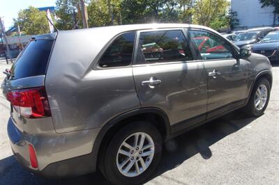 2014 Kia Sorento LX   - Photo 5 - Newark, NJ 07104