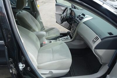 2012 Toyota Corolla LE - Photo 14 - Newark, NJ 07104