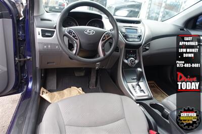 2013 Hyundai ELANTRA GLS   - Photo 13 - Newark, NJ 07104