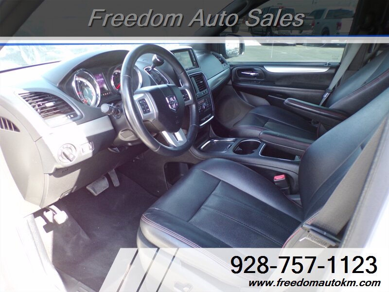 2018 Dodge Grand Caravan GT - Photo 8 - Kingman, AZ 86409
