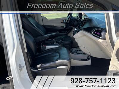 2017 Chrysler Pacifica Touring-L   - Photo 12 - Kingman, AZ 86409