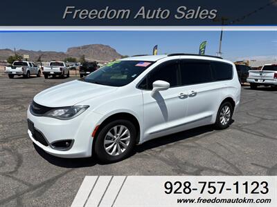 2017 Chrysler Pacifica Touring-L   - Photo 15 - Kingman, AZ 86409
