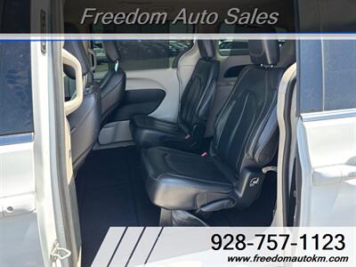 2017 Chrysler Pacifica Touring-L   - Photo 7 - Kingman, AZ 86409