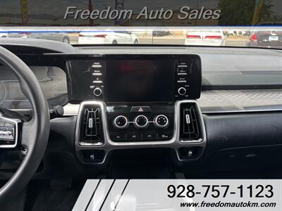 2023 Kia Sorento LX - Photo 8 - Kingman, AZ 86409