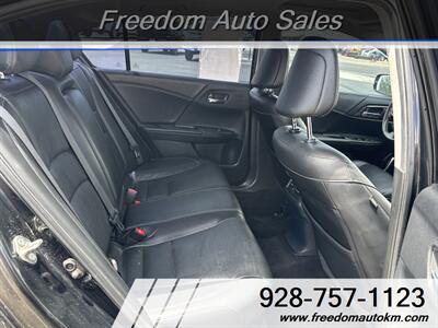 2016 Honda Accord Touring   - Photo 11 - Kingman, AZ 86409