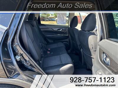 2019 Nissan Rogue SV   - Photo 11 - Kingman, AZ 86409