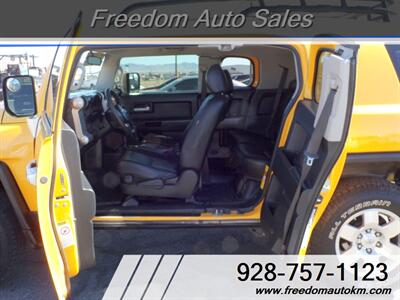 2008 Toyota FJ Cruiser   - Photo 10 - Kingman, AZ 86409