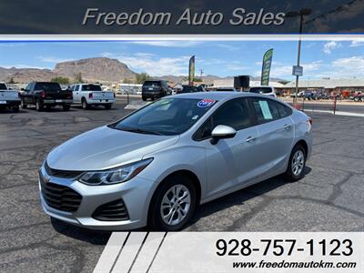 2019 Chevrolet Cruze LS   - Photo 15 - Kingman, AZ 86409