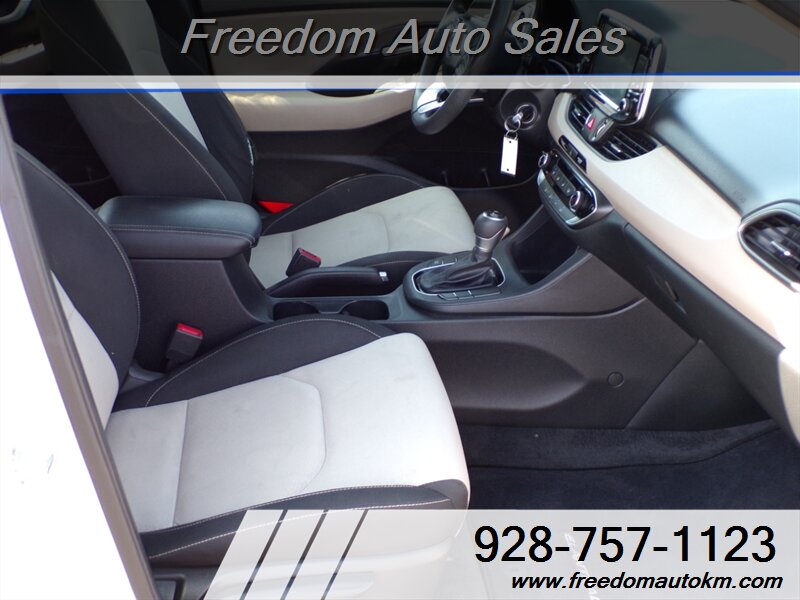 2019 Hyundai ELANTRA GT - Photo 14 - Kingman, AZ 86409