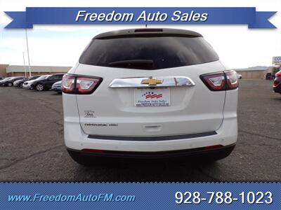 2017 Chevrolet Traverse LT   - Photo 4 - Fort Mohave, AZ 86426