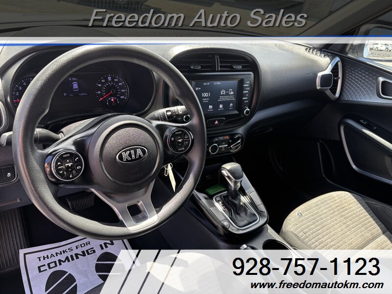 2020 Kia Soul S - Photo 6 - Kingman, AZ 86409