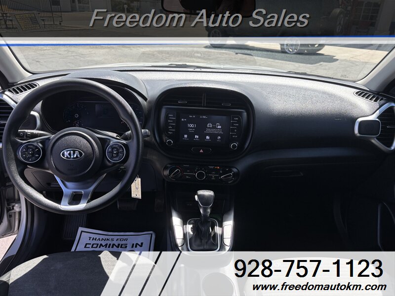 2020 Kia Soul S - Photo 8 - Kingman, AZ 86409