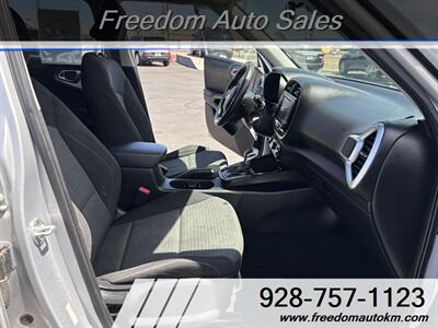 2020 Kia Soul S - Photo 12 - Kingman, AZ 86409