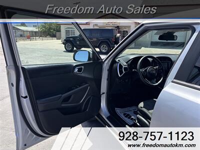 2020 Kia Soul S - Photo 4 - Kingman, AZ 86409