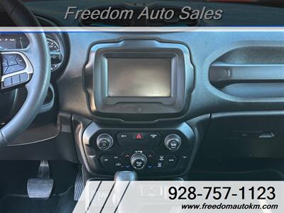 2017 Jeep Renegade Altitude   - Photo 9 - Kingman, AZ 86409