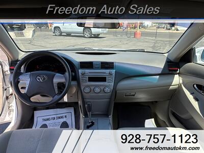 2011 Toyota Camry LE   - Photo 8 - Kingman, AZ 86409