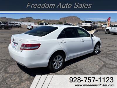 2011 Toyota Camry LE   - Photo 2 - Kingman, AZ 86409