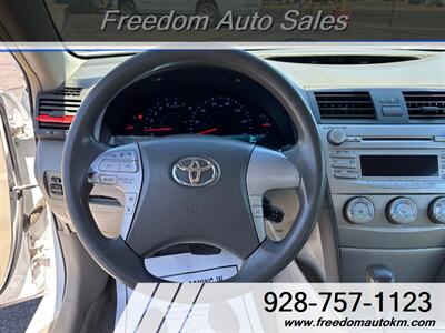 2011 Toyota Camry LE   - Photo 10 - Kingman, AZ 86409