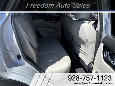 2018 Nissan Rogue Sport SV   - Photo 11 - Kingman, AZ 86409