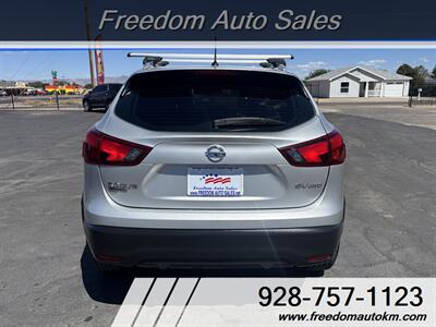 2018 Nissan Rogue Sport SV   - Photo 3 - Kingman, AZ 86409