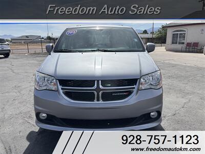 2019 Dodge Grand Caravan SXT   - Photo 17 - Kingman, AZ 86409