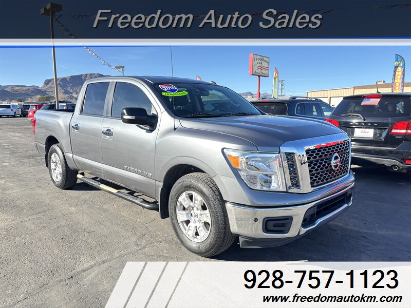 2018 Nissan Titan SV