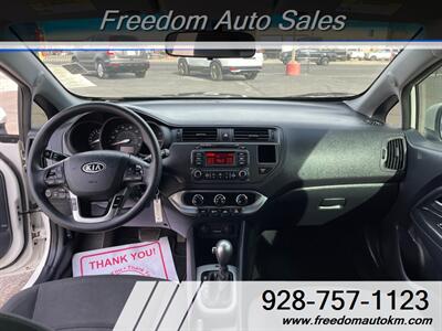 2013 Kia Rio 5-Door EX   - Photo 8 - Kingman, AZ 86409