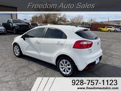 2013 Kia Rio 5-Door EX   - Photo 14 - Kingman, AZ 86409