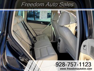 2011 Volkswagen Tiguan SE   - Photo 11 - Kingman, AZ 86409
