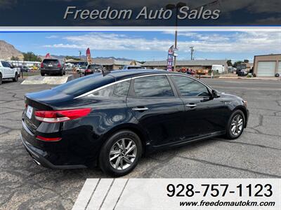 2019 Kia Optima LX   - Photo 2 - Kingman, AZ 86409