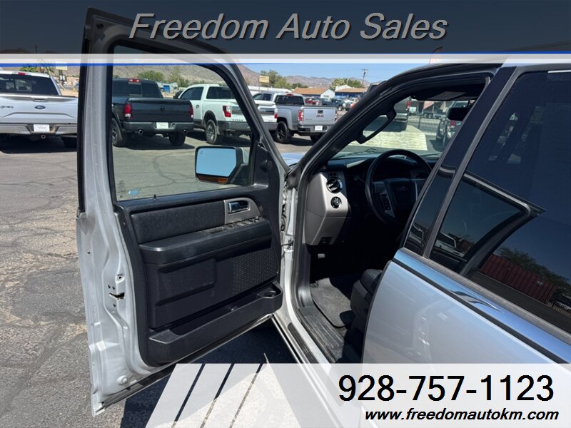2017 Ford Expedition EL Limited - Photo 8 - Kingman, AZ 86409