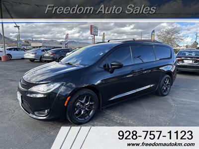 2018 Chrysler Pacifica Touring L Plus   - Photo 16 - Kingman, AZ 86409